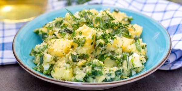 Турецкий картофельный салат - с зеленью