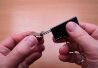 Подставка для смартфона из канцелярских зажимов