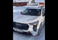 Таксистка из принципа устроила пробку в Казанском поселке