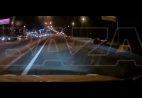 Пункт назначения на МКАД: у машины отлетело колесо и снесл