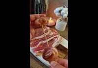 Куриные шашлычки с чесночным соусом