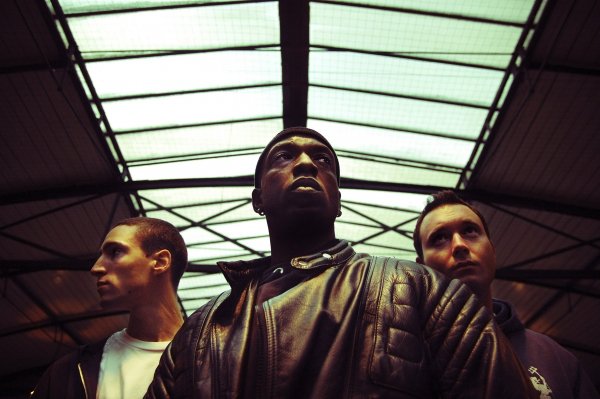 Drumsound &amp;amp; Bassline Smith - Push It Up Selecta