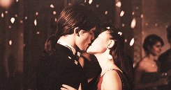 Таймлесс: Рубиновая Книга