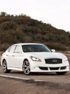 Infiniti