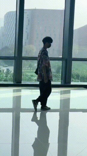 Урок как танцевать лунную походку