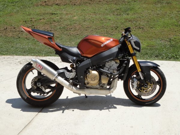 Kawasaki Zx 6 r 636 street Figter