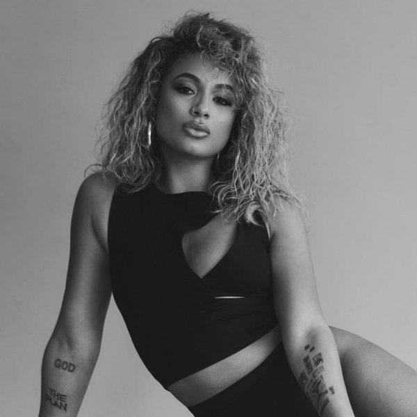 DaniLeigh - G.O.D.
