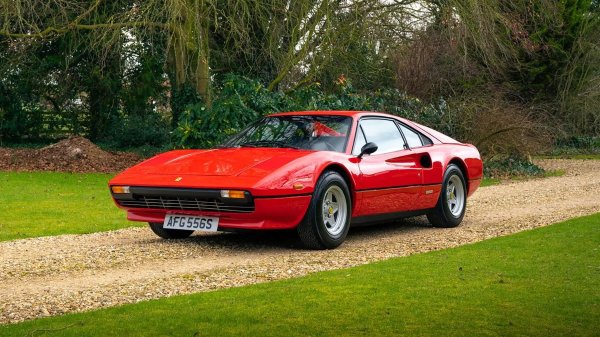 FERRARI 308 GTB(1977г.)