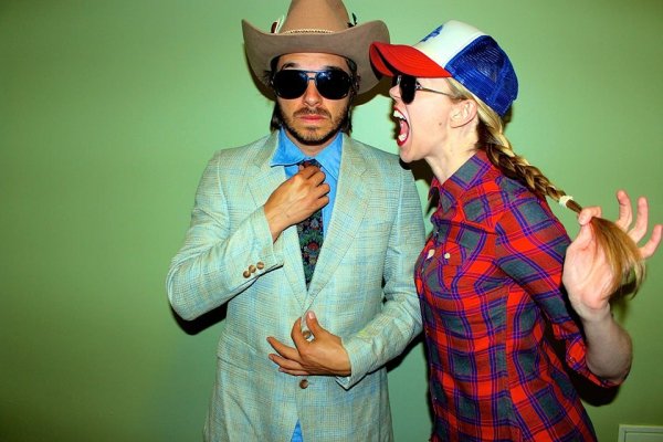 Farmdale - Feelin alright