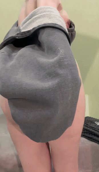 NuDesPair-безголовые-фигуры-грудь-9251584