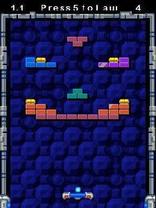 Ultimate Brick Breaker 352x416