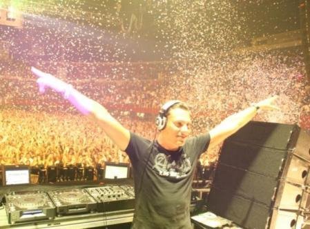 Tiësto - The Business(2020)