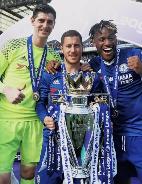 Куртуа &amp; Азар &amp; Батшуайи