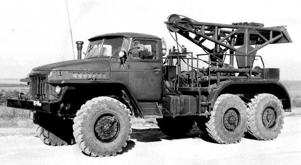 УРАЛ-375
