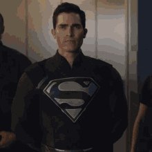 Tyler-hoechlin-superman (6)