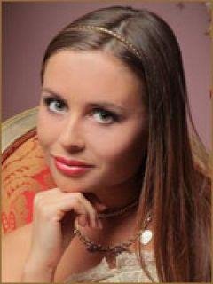 Юля Михалкова