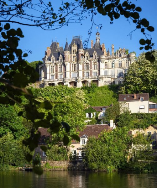 IМОНТИНЬИ-ЛЕ-ГАННОН