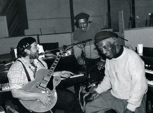 Bluesiana Triangle - Heads Up