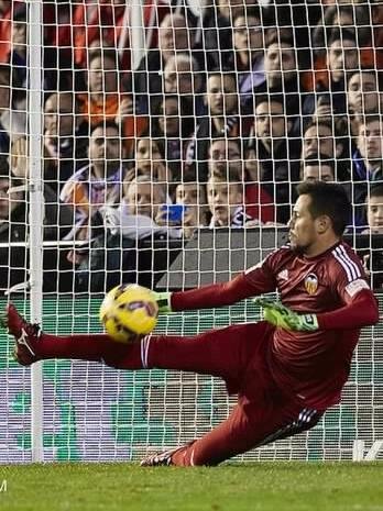 Diego Alves -VALENCIA-