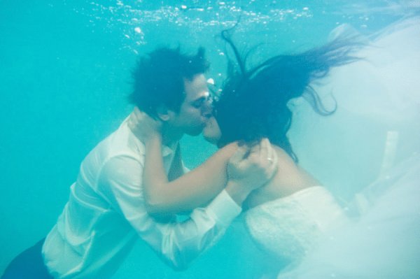 Подводный поцелуй