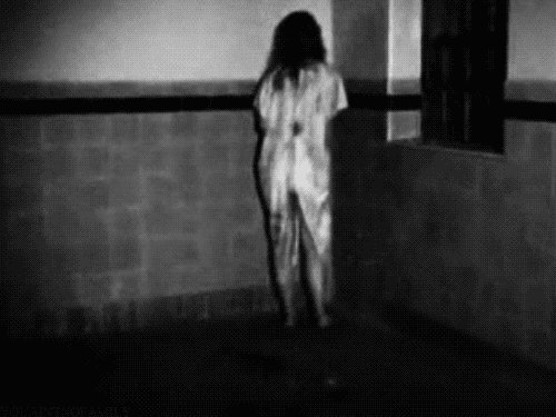 tumblr lrwr9cFGml1r3yrmro1 500