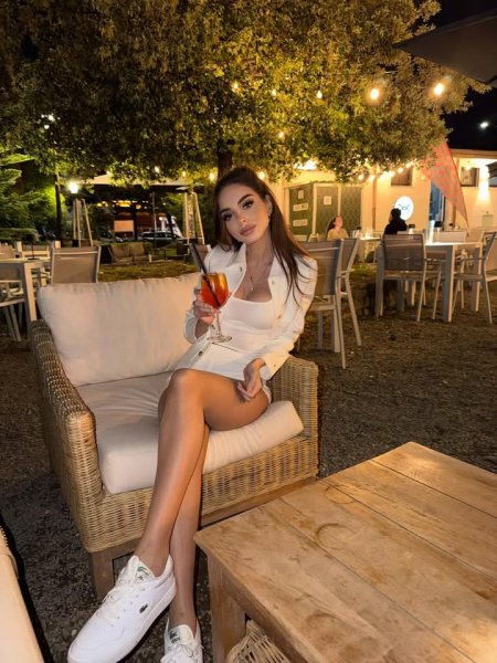 Даниела