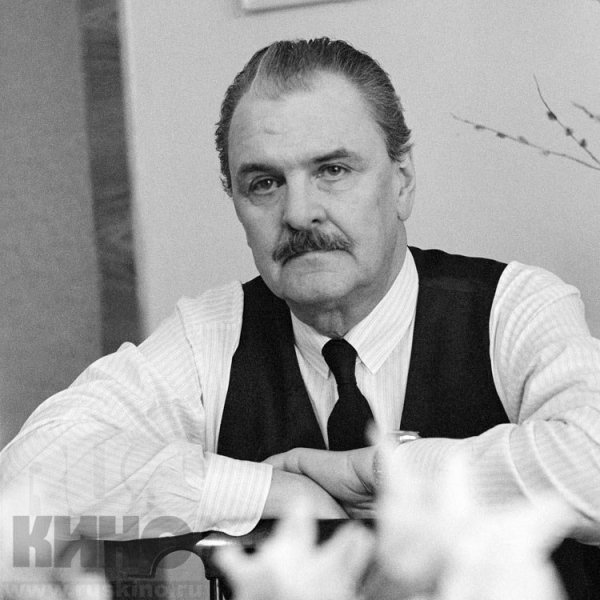 Юрий Яковлев - Погоня (со словами рассказчика)