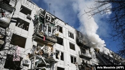 5EC6AAE8-E341-4ED9-A227-DF277D51B774