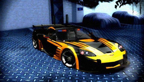 Corvette-C6R-Cross-Intro-Rete