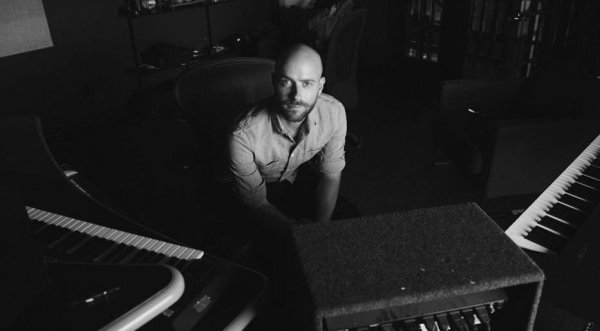 Dan Romer - A Knight of the Seven Kingdoms theme