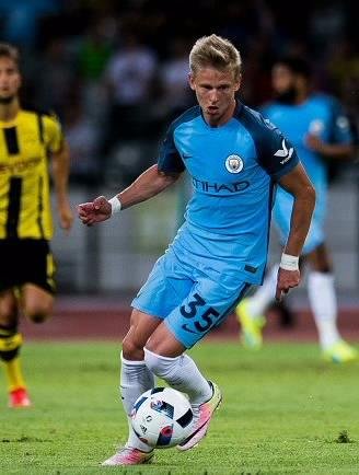 Oleksandr Zinchenko -MANCHESTER CITY-