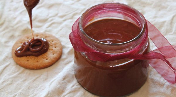 Карамельный соус на козьем молоке