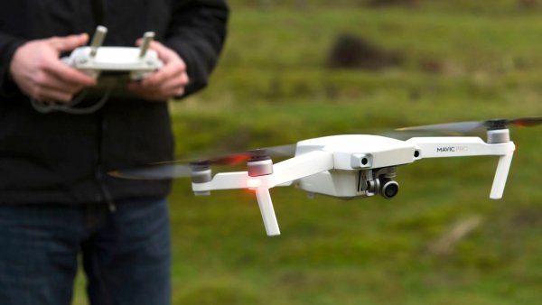 BESPILOTNYE LETATEL NYE APPARATY