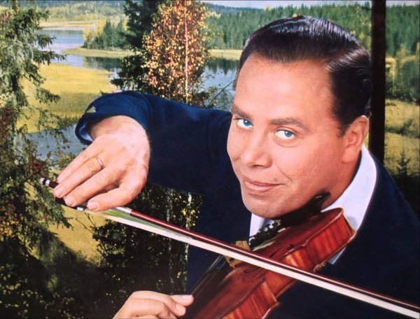 H.Zacharias - Never on sun day