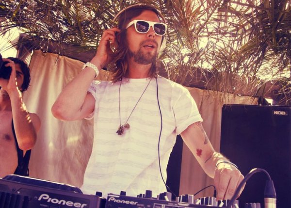 Busy P - Rainbow Man Музыка из Рекламы Google Play 2014