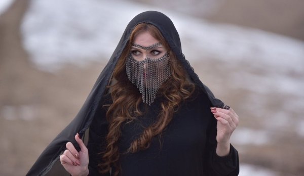 Амирина - Он Причина Моей Боли