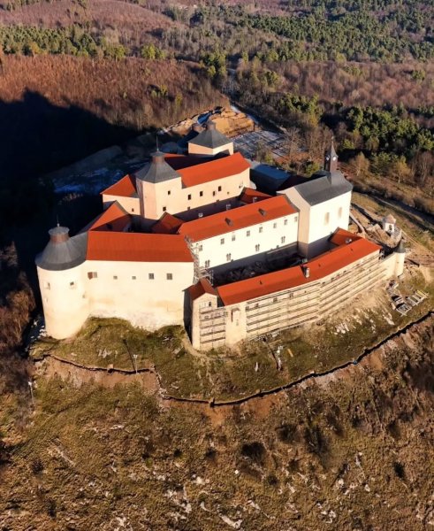 КРАСНА ГУОРКА