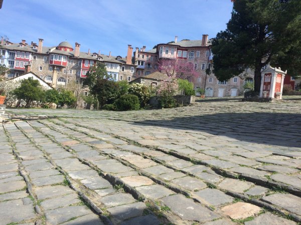 Хор братии Ватопедского монастыря - Глас Господень на водах