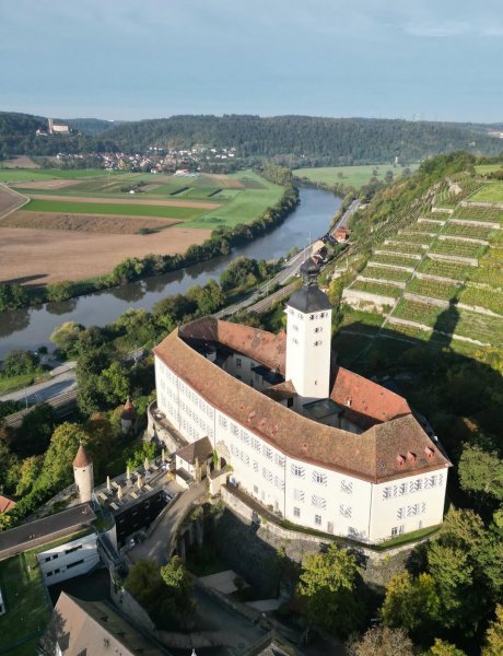 ЗАМОК ХОРНЕК