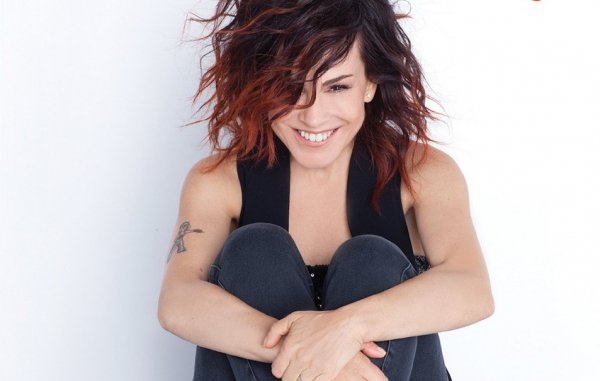 ALEKSIA - Влюбись