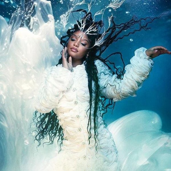 Halle - Back and Forth