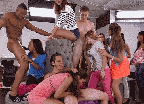 Праздник орального секса!..