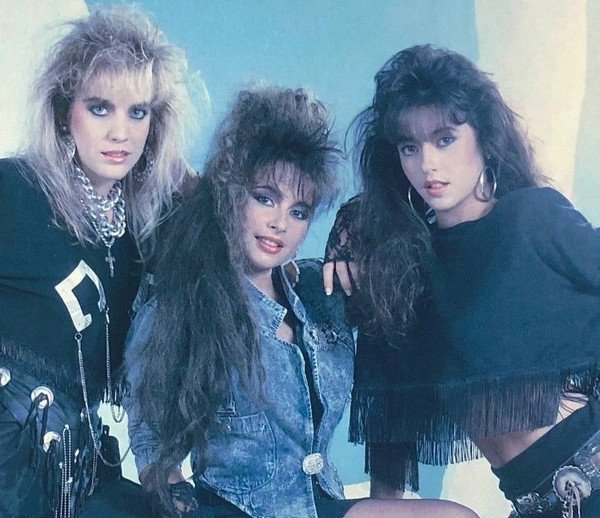 Body Heat - Don't Want You Kisses