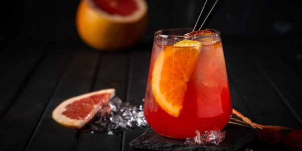 Домашний грейпфрутовый лимонад с корицей