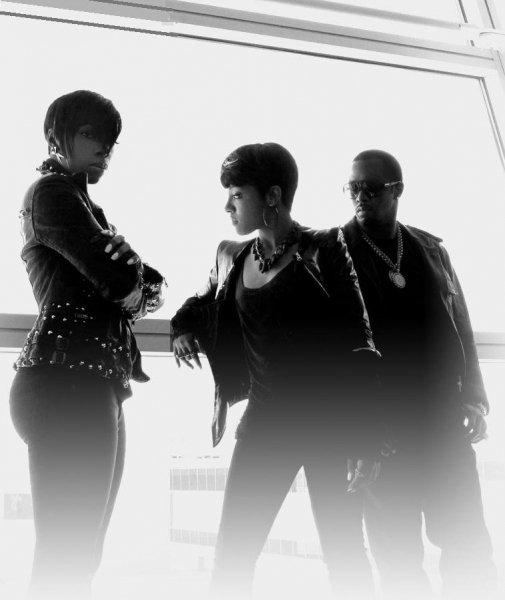 Diddy  Dirty Money - Coming Home Feat. Skylar Grey