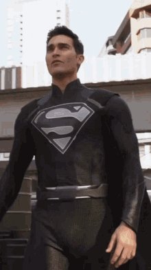 Superman-tyler-hoechlin (1)