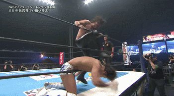 Shinsuke+Nakamura+being+a+dick