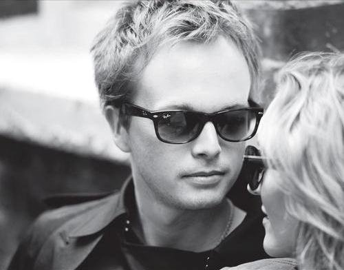 Luke White - Без названия