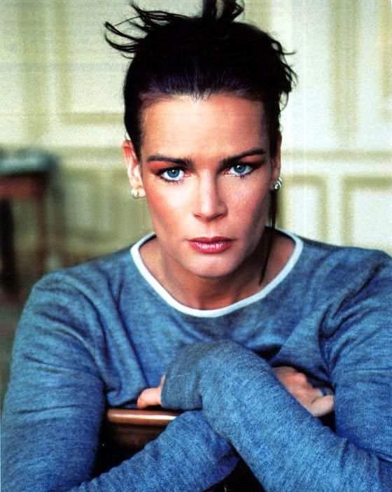 Stephanie De Monaco - Unchained