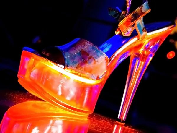 Басы в машину - клубняк